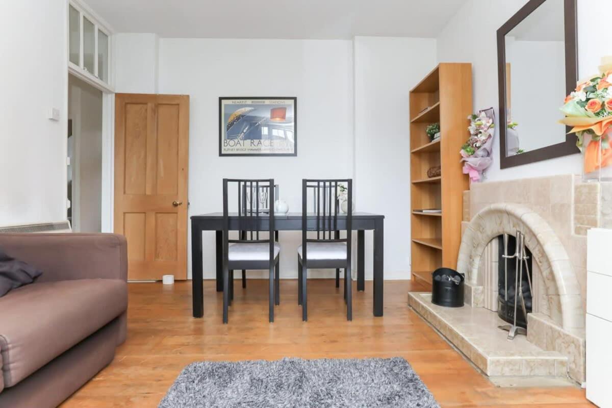 2 Bedroom Apartment In Waterloo Central Лондон Екстер'єр фото