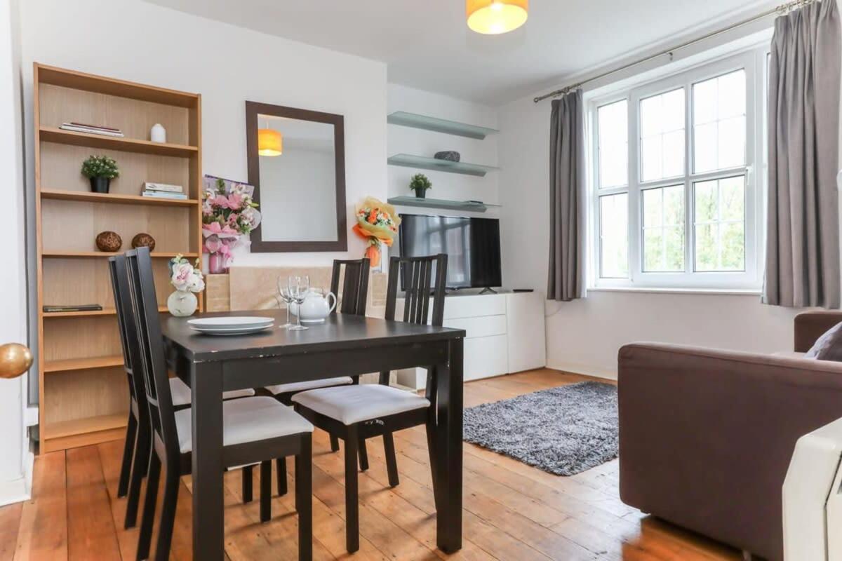2 Bedroom Apartment In Waterloo Central Лондон Екстер'єр фото