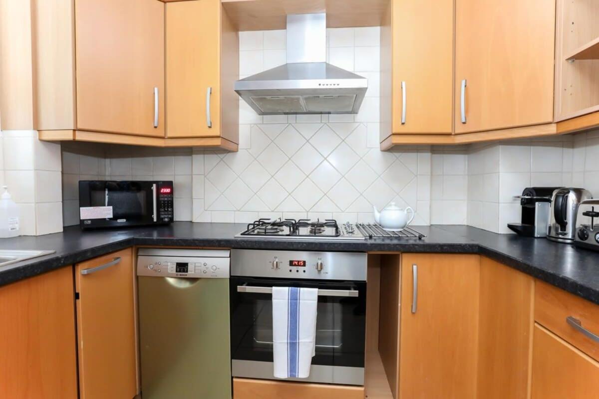 2 Bedroom Apartment In Waterloo Central Лондон Екстер'єр фото